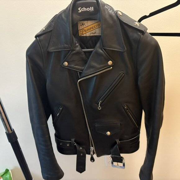 One Star Perfecto Leather Motorcycle Jacket in Black Size 32